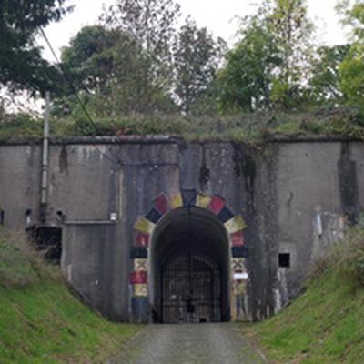 Heutige Sicht zum Eingang des Fort von Embourg